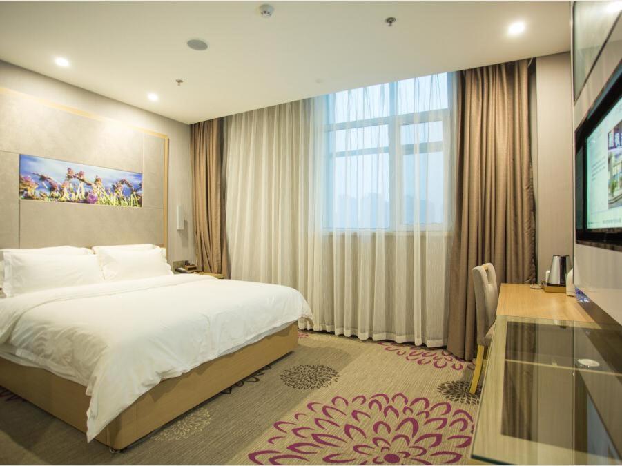 โรงแรมลาว็องด์ เหอเจ้อ ฉางเจียงโร้ด ว่านต้าพลาซา Heze ภายนอก รูปภาพ