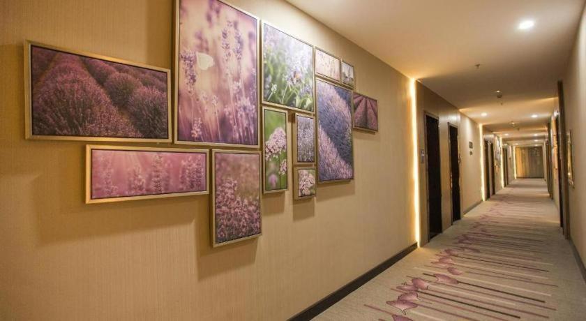 โรงแรมลาว็องด์ เหอเจ้อ ฉางเจียงโร้ด ว่านต้าพลาซา Heze ภายนอก รูปภาพ